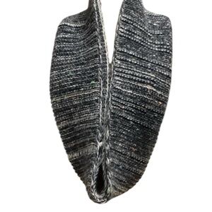 Warm Fuzzy Wool Black Knitted Scarf Knitted Chunky Oatmeal Design Infinite Scarf